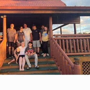 Meet your Posher, Gerald